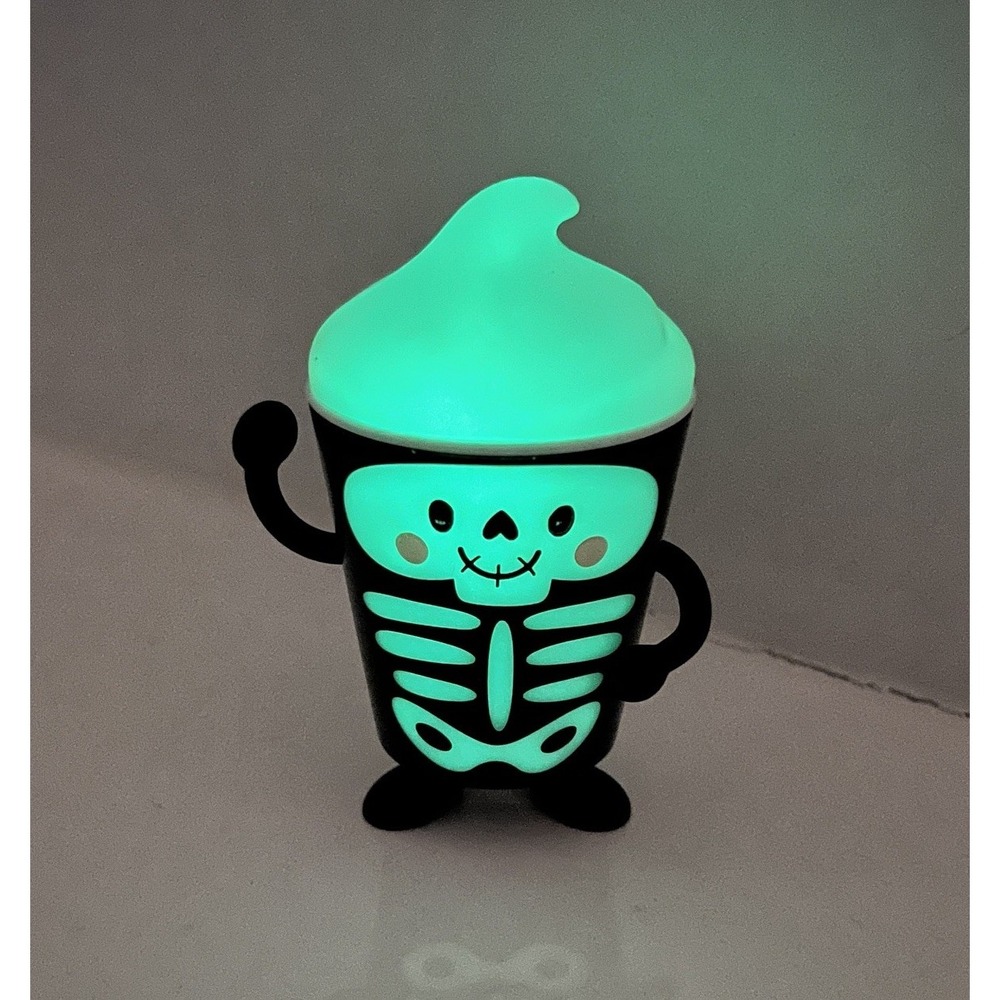 Wendy's Frosty Frights Glow In The Dark Frosty Junior BOO Bag Bone Chiller Glows